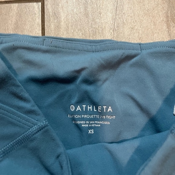 ATHLETA Elation Pirouette Size Small Tights 7/8 Yoga Pants Workout - Picture 2 of 5